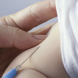Baby receiving meningitis vaccine